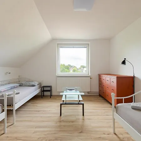 Large For Up To 11 Guests *